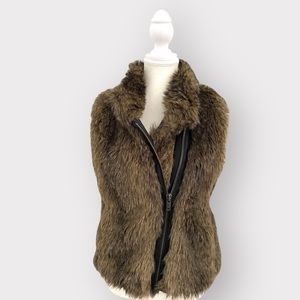 Banana Republic faux fur vest size Petite XS